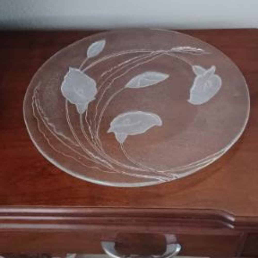 Gass Serving Plate